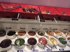 自助调料区-俏牛哥鲜牛肉牛肆馆(重庆天地店)