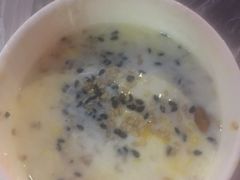 -清真老马家国华牛奶鸡蛋醪糟(正宁路店)