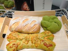 -奈雪的茶(亨特国际广场店)