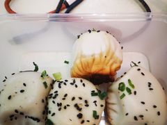 -老上海食惠裡小籠包生煎包