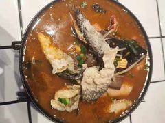 招牌炸酱酸辣米线-肥汁米蘭香港米线(长宁来福士店)