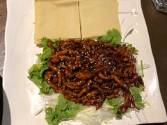 -梧桐树下(云锦世家店)