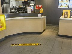 -麦当劳(美林湖店)