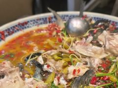 -湘潭九龙鱼头店(城南西路店)