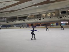 -冠军冰场CHAMPION RINK(环球银泰城店)
