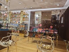 -VENCHI 闻绮(上海佛罗伦萨小镇店)