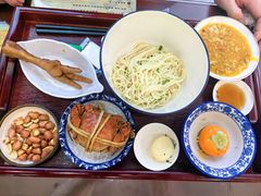 -百年老字号·观振兴蟹黄面·三虾面·苏式面(观前街富仁坊巷店)