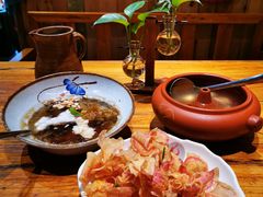 -老滇山寨•云南特色菜•地方菜•民族风情歌舞表演(金碧店)