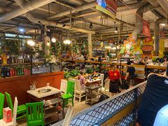 大堂-钢管厂歆瑞源油卤串串香(春熙路太古里店)