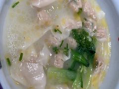-遇见小面(东方宝泰店)