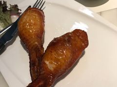 -港丽餐厅(高德置地店)