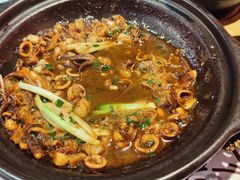 -老班长·小龙虾·鲜货烧烤大排档(金街美地店)