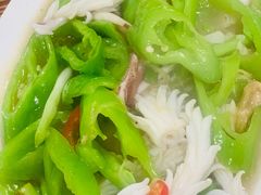 -皮蛋弟砂锅店(总店)