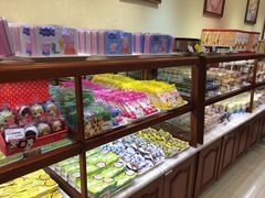 面包甜点陈列柜-丹香(青岛南京路店)