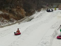 -大平台龙居瀑布旅游区