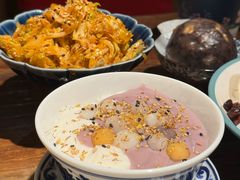 -八月美食小馆(银泰城总店)