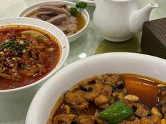 -怡园饭店-餐厅(四望亭店)