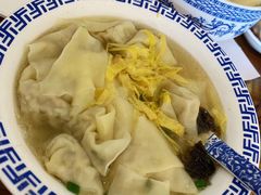 -笑来喜馄饨小笼工坊店(湖滨街店)