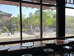 -星巴克(西安曲江银泰店)