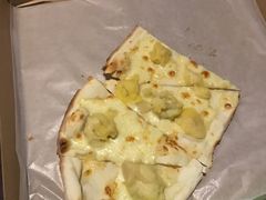 -JINNS锦时 steak&pizza(浸信会礼拜堂旧址店)