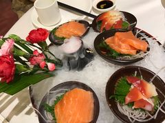 -万龙洲海鲜(大兴绿地缤纷城店)