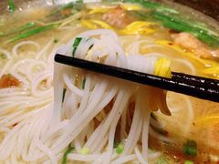 过桥米线-都氏二当家(九方店)