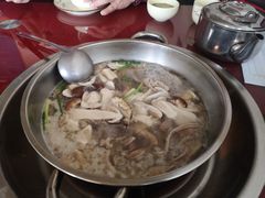 清汤营养锅底-老石黑山羊毛驴肉火锅(金凯广场店)
