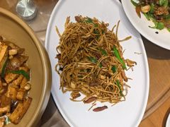 -钵家大院·地道湖北菜(江夏·大花岭店)