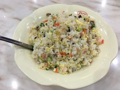 -晋合湘山西刀削面(中冀斯巴鲁大厦店)