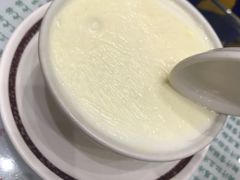 驰名双皮炖奶-义顺牛奶公司(新马路老店)