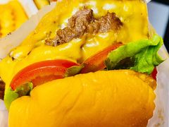 招牌牛肉堡双层-Shake Shack(西单大悦城店)