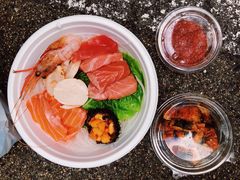 市场没餐位&nbsp;蹲停车场吃的-木津卸壳市场