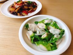 -关东小磨东北菜(上海长风大悦城店)