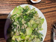 -蚝堡海鲜·威海菜·海肠捞饭·烧烤·亚洲吃蚝公司(幸福门店)