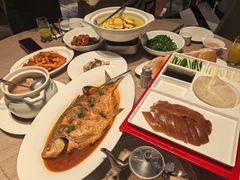 -艳阳天·非遗楚菜(武汉客厅店)