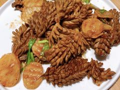 爆炒腰花-闫府私房菜·百年鲁菜(恒隆店)