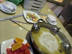 picture-蒙肥羊·酸汤潮牛·鲜牛肉火锅烤肉自助(岗顶店)