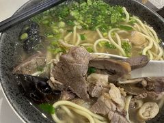 -点蹄擂椒猪脚饭(天虹汇一城店)