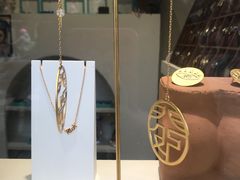 -LADY FAFA(巨鹿路陕西南路路口店)