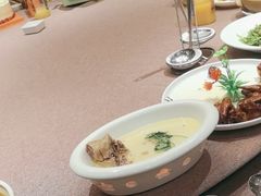 -江宴渔村·鱼鲜土菜(紫荆广场店)