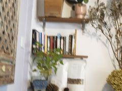 -蓝壁虎咖啡酒馆