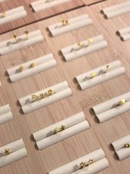 -AI艾耳·专业手工耳洞·穿孔美学馆