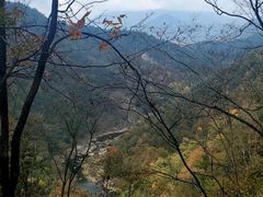 -燕子河大峡谷天坑仙境