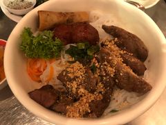 -Mrs Pho Bussorah Street(former Beach Road)