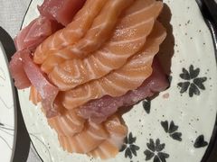 -广州万富希尔顿酒店·感趣自助餐厅·金秋蟹宴生蚝海鲜刺身