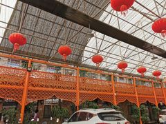 -三江源美食城
