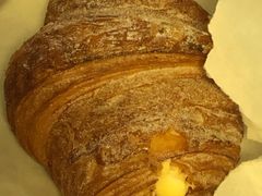 泡芙羊角-OUR Bakery(SKP-S店)