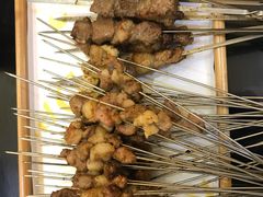 -清真磊磊烧烤老店(饮虎池街34号店)