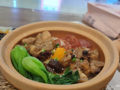 -煲仔皇腊味煲仔饭(经四万达店)