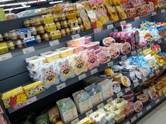 -综合保税区进口商品直销中心(新百店)